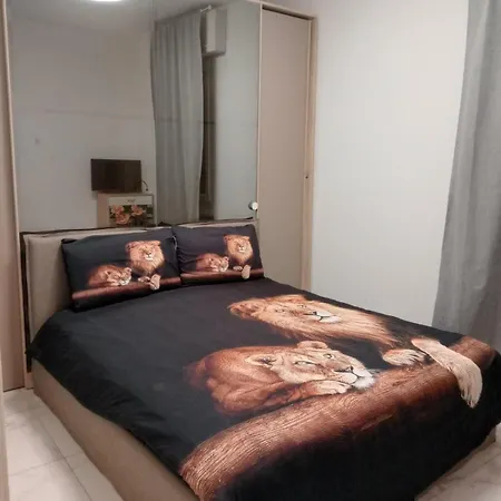 Alice Delle Meraviglie Couette-café